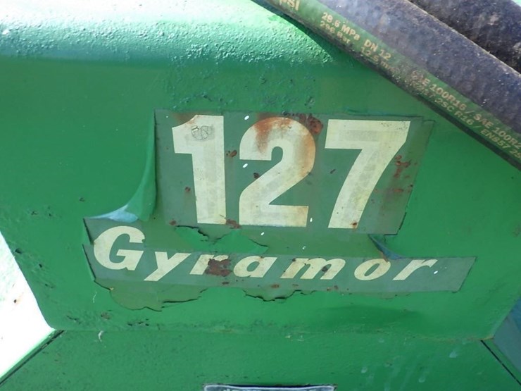 john-deere-127-image-6