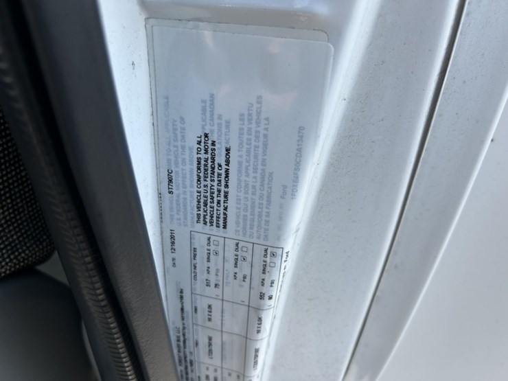 2012-ford-e450-sd-image-17
