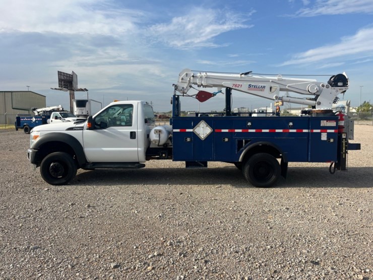 2016-ford-f550-image-8