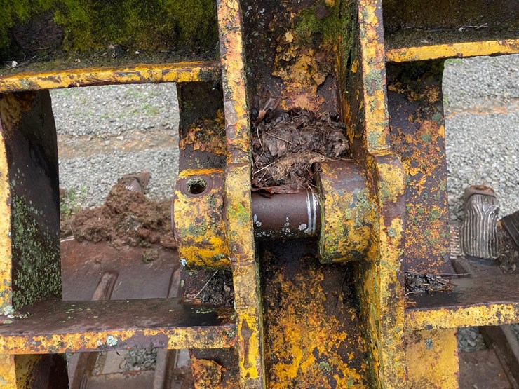 #4515-•-loader-rock-bucket-image-17