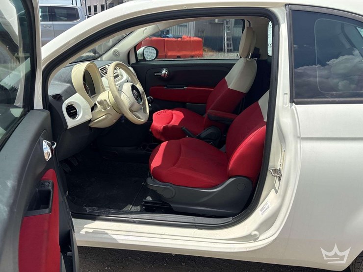 2012-fiat-500-image-12