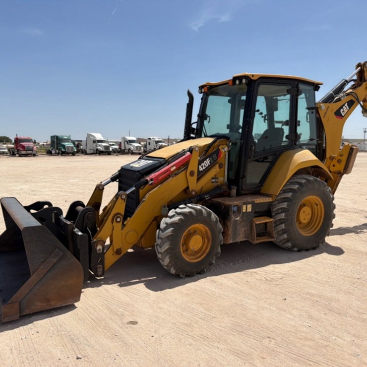 2021 CATERPILLAR 420F2 IT
