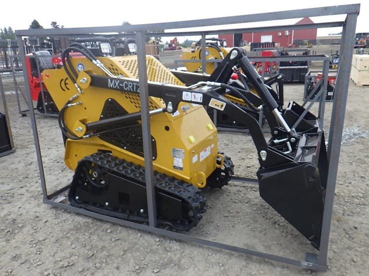 2026-agt-mx-crt23-skid-steer-tracked-loader-image-4