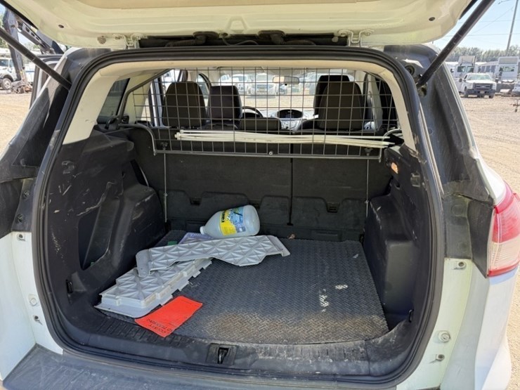 2016-ford-escape-image-16