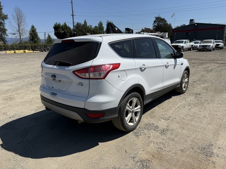 2016-ford-escape-image-4