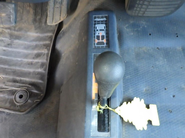 1997-chevrolet-3500-image-36