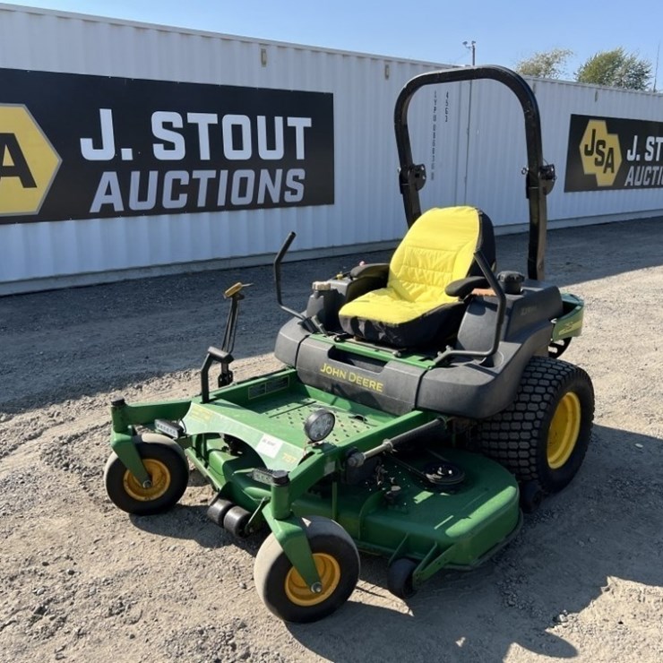 JOHN DEERE 757