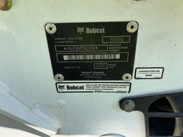 2017-bobcat-s550-image-18