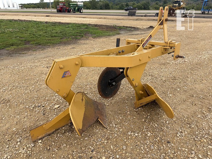 2-bottom-plow-image-3