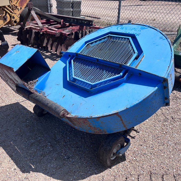 #984 • PTO 3 POINT HITCH BLOWER