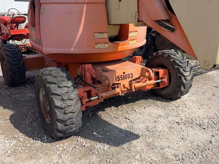 2000-jlg-600a-image-9