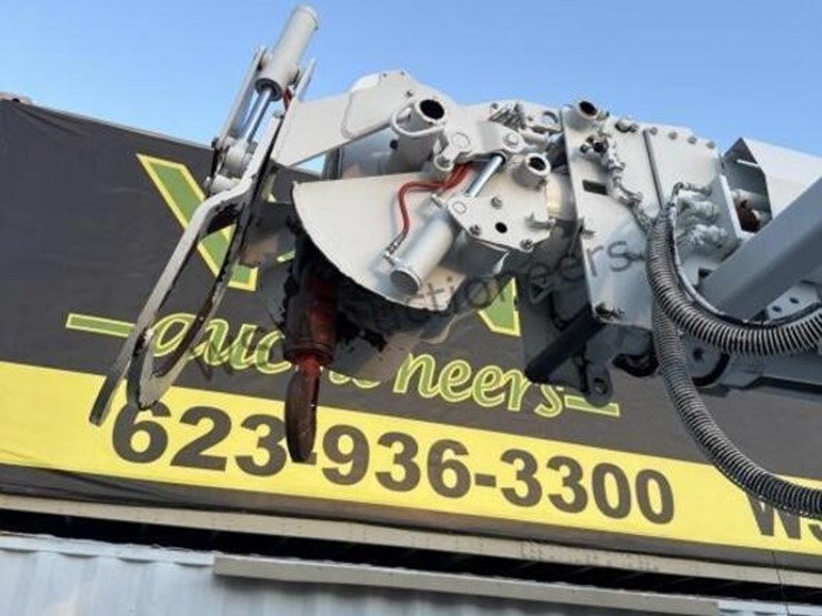 2002-chevrolet-c7500-kodiak-digger-derrick-image-26