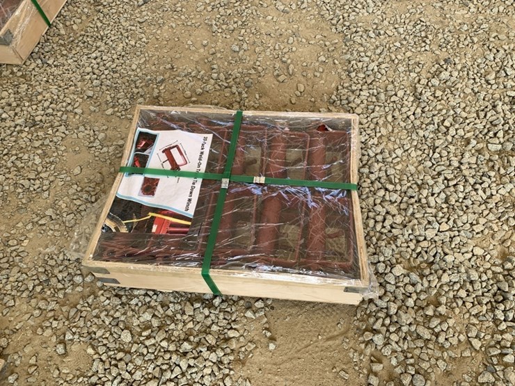 (20)-unused-weld-on-truck-tie-down-binders.-image-2