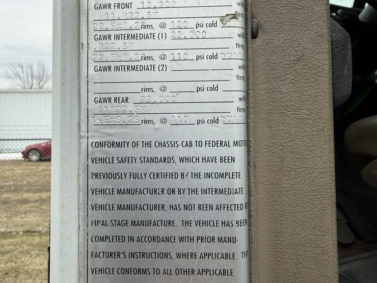 2006-international-(inoperable)-5900i-day-cab-image-12