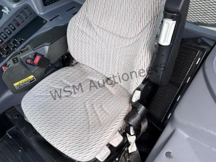 kubota-m110gx-image-31