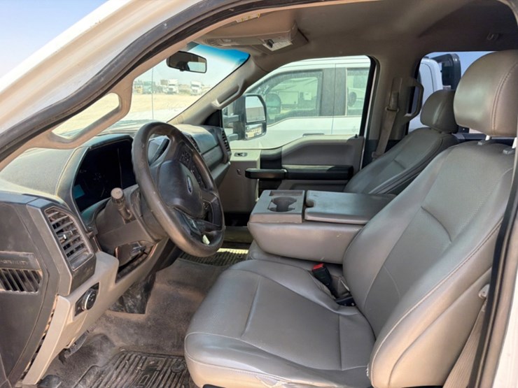 2019-ford-f350-image-9