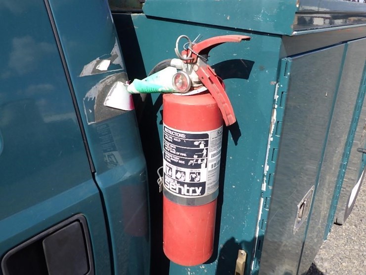 2005-ford-f450-image-14