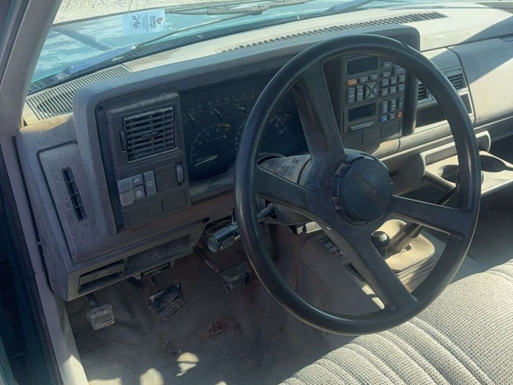 1994-chevrolet-3500-image-14