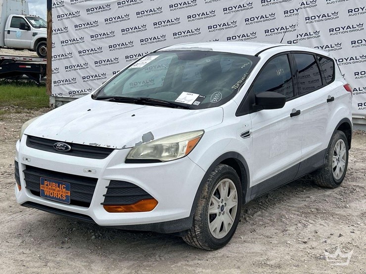 2016-ford-escape-image-1