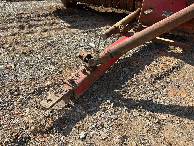 massey-ferguson-9-image-7