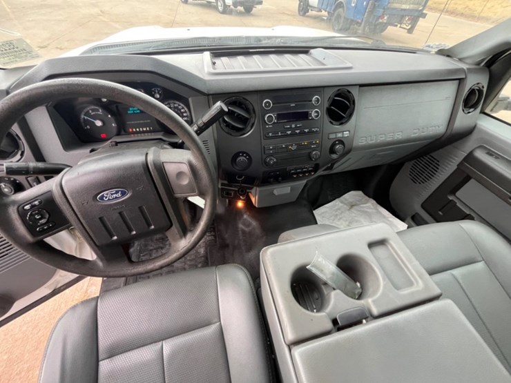 2011-ford-f550-image-20