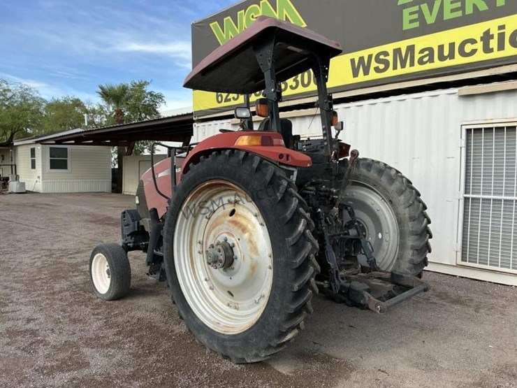 case-mxu110-ag-tractor-image-7