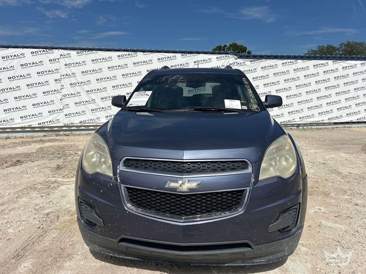 2014-chevrolet-equinox-image-25