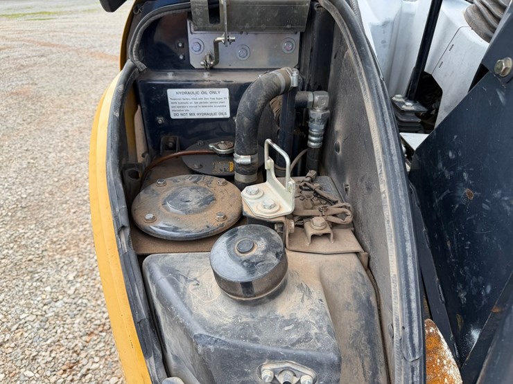 deere-35g-image-50