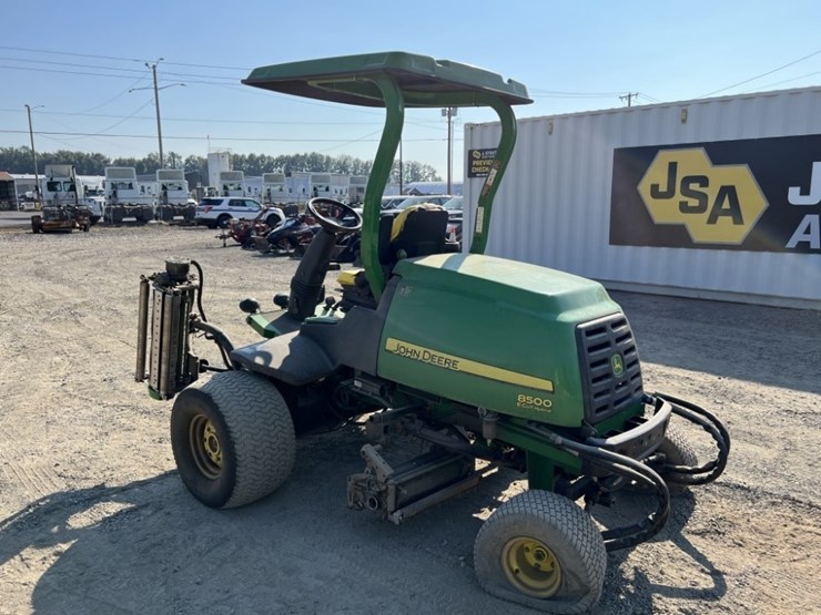 2014-john-deere-8500-image-6
