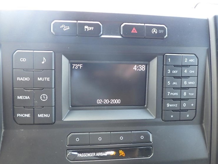 2017-ford-f150-image-29