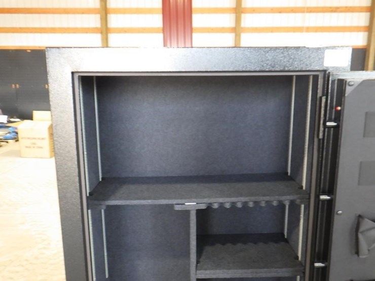 fireproof-gun-safe-40-gun-capacity-image-9