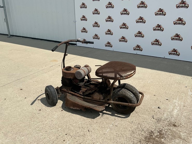 #5554-•-vintage-riding-mower-/-motorized-cart-image-2