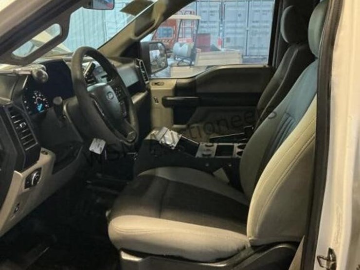 2019-ford-f150-image-22