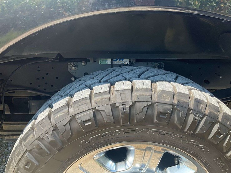 2016-ford-f250-lariat-image-9