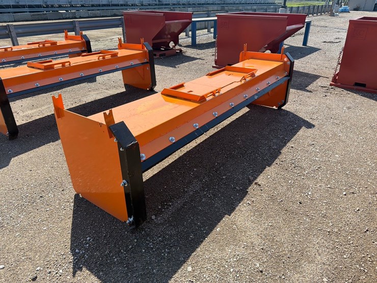kit-containers-10'-qt-pusher-pull-back-v2023-image-2