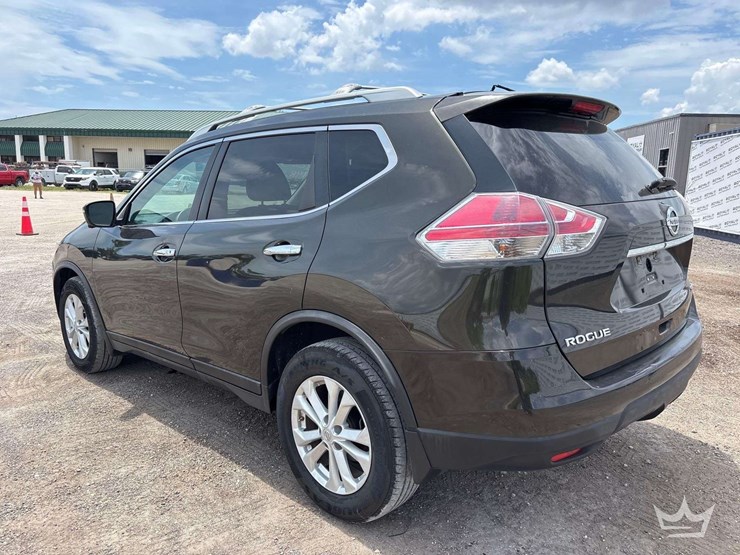 2015-nissan-rogue-image-4