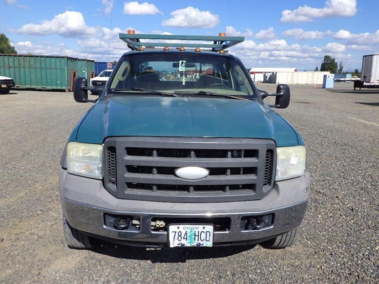 2005-ford-f450-image-8
