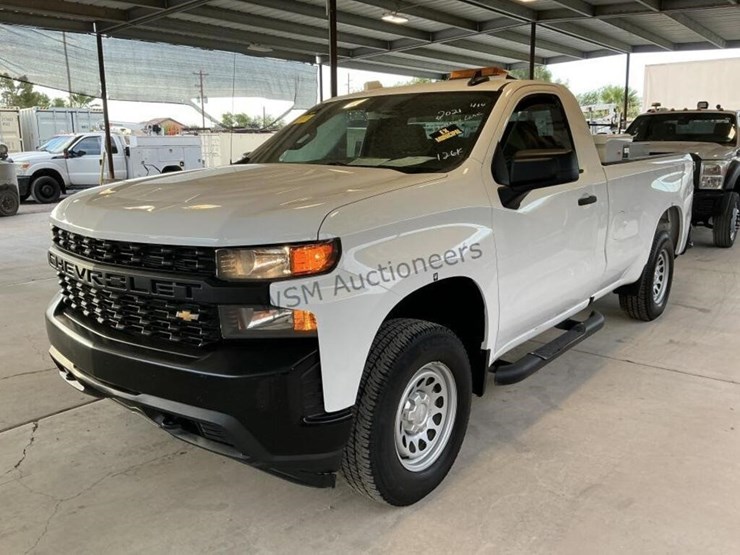 2021-chevrolet-silverado-1500-image-4