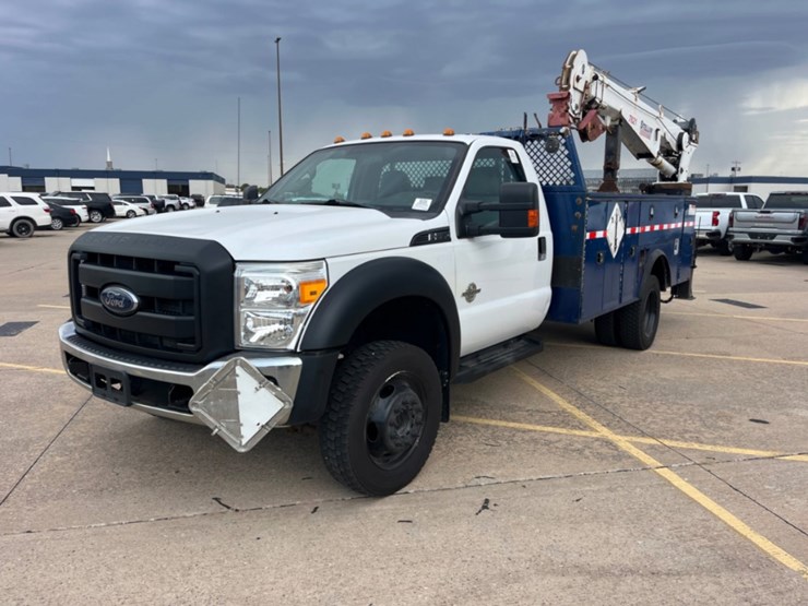 2015-ford-f550-image-1
