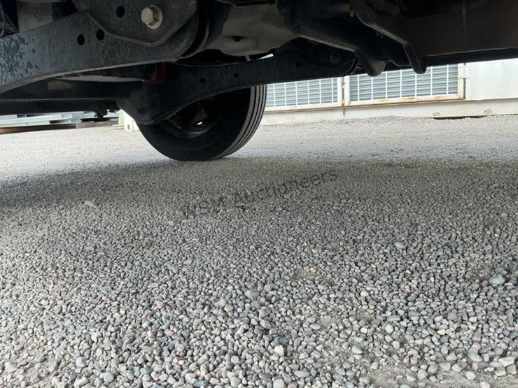 2015-ford-f550-image-29