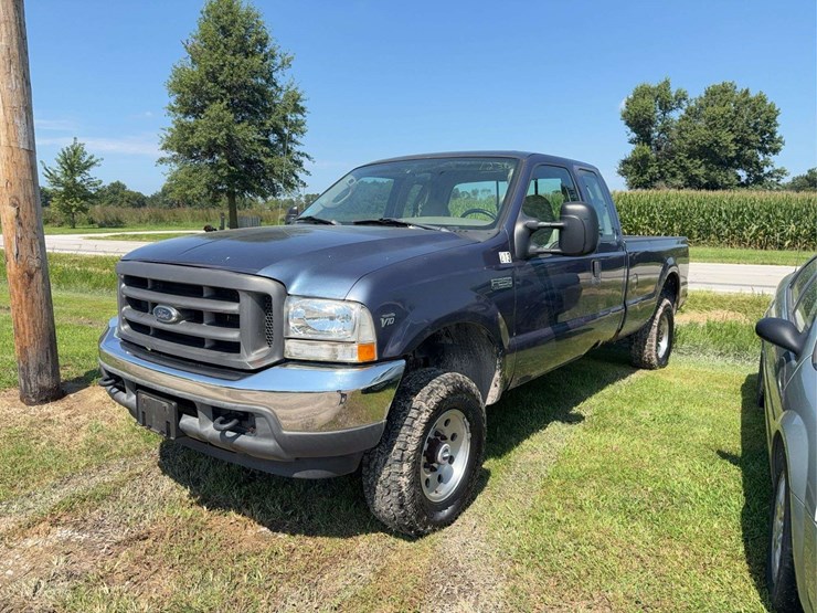 2004-ford-f250-image-1
