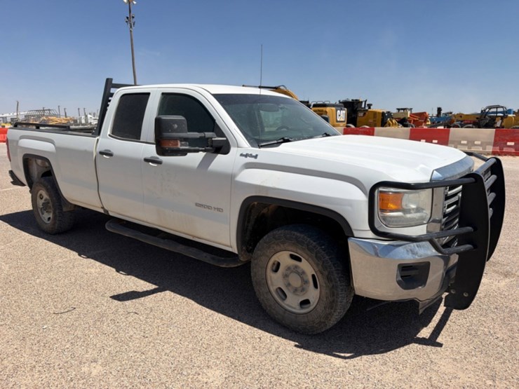 2019-gmc-sierra-2500hd-image-3