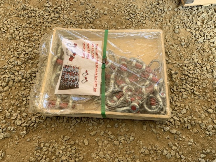 unused-heavy-duty-d-ring-shackle-set,-image-2