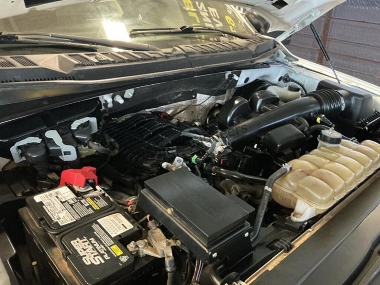 2019-ford-f150-image-13