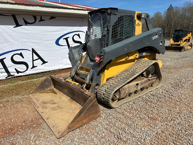 2011-deere-333g-image-1