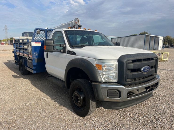2016-ford-f550-image-3