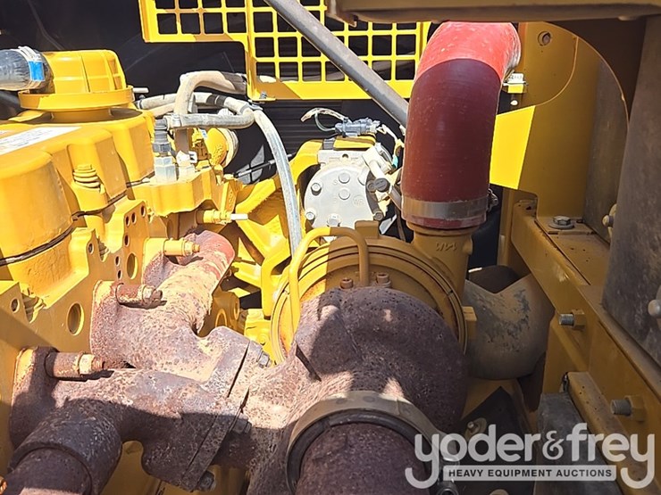 caterpillar-336-image-63