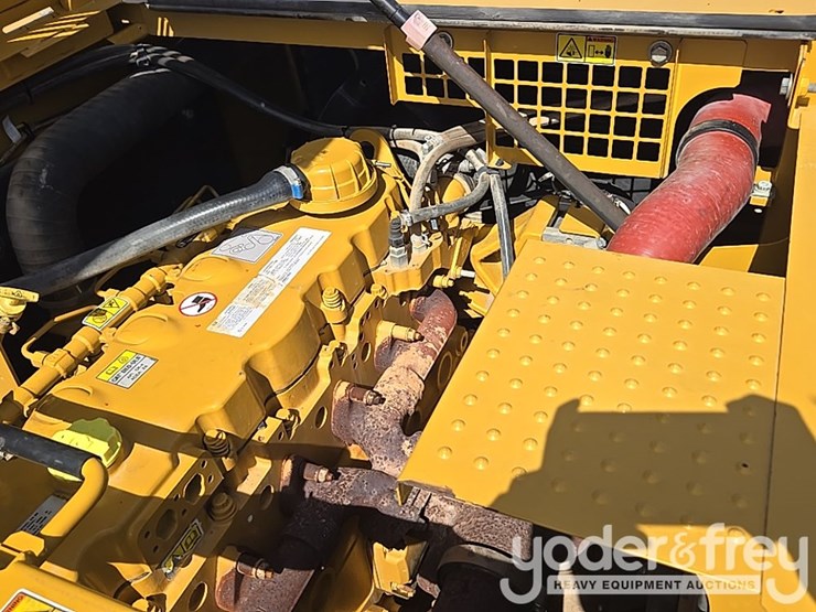 caterpillar-336-image-62