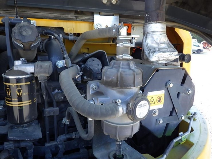 komatsu-pc88mr-10-image-28
