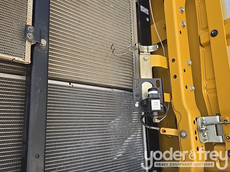 caterpillar-336-image-37